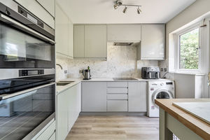 Kitchen/Diner- click for photo gallery